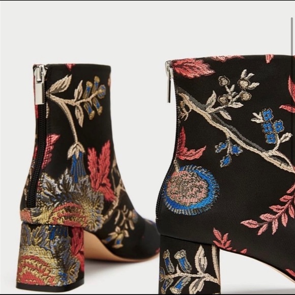 🌸ZARA Floral Embroidered Jacquard Ankle Booties Size 8 🌸 - Picture 13 of 16